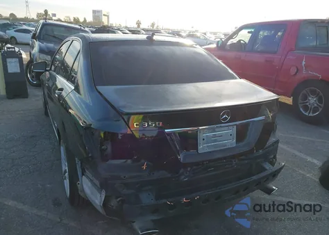 2013 Mercedes-Benz C 350 Sport from USA, damaged, VIN WDDGF5HBXDA825307